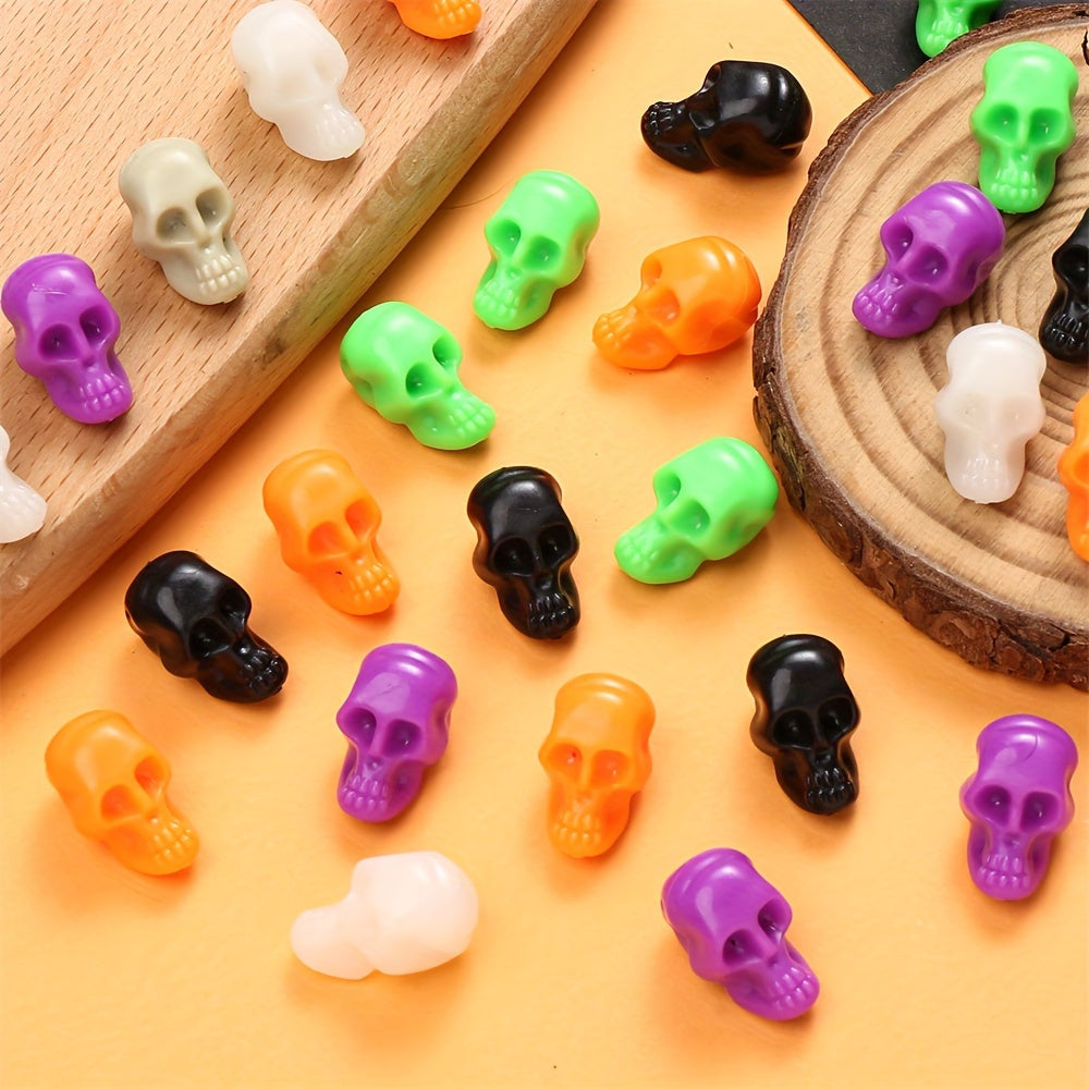 20/30/50/100pcs Halloween Luminous Skull Plastic Beads