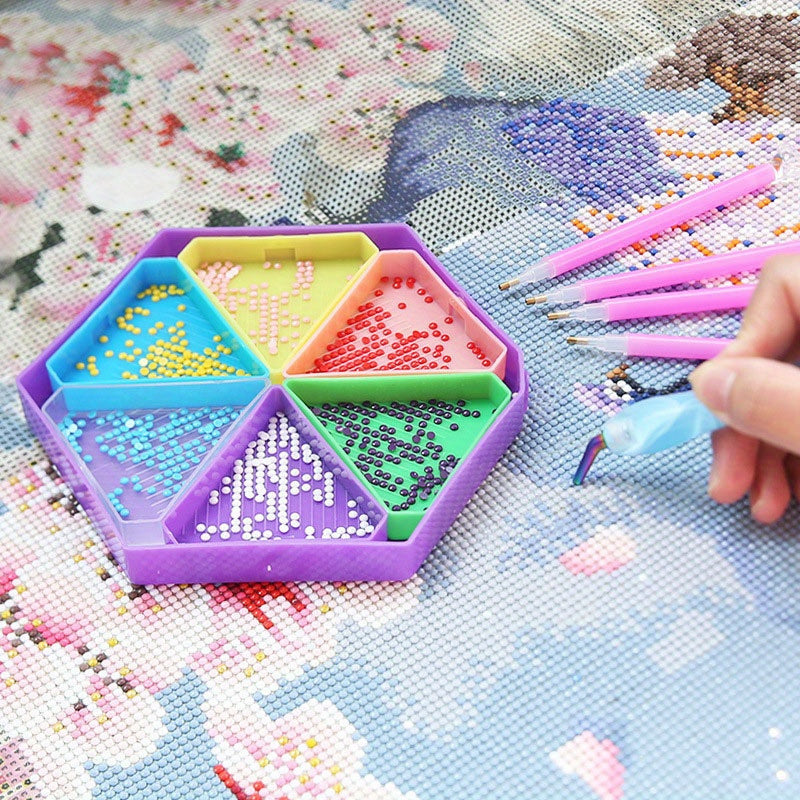 Multicolor Plastic Diamond Painting Beads Tray Set