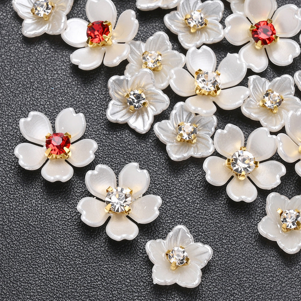 30pcs Beige Flower Flatback Petal Beads
