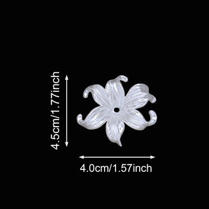 40x45mm White Acrylic Waterweed Flower Beads