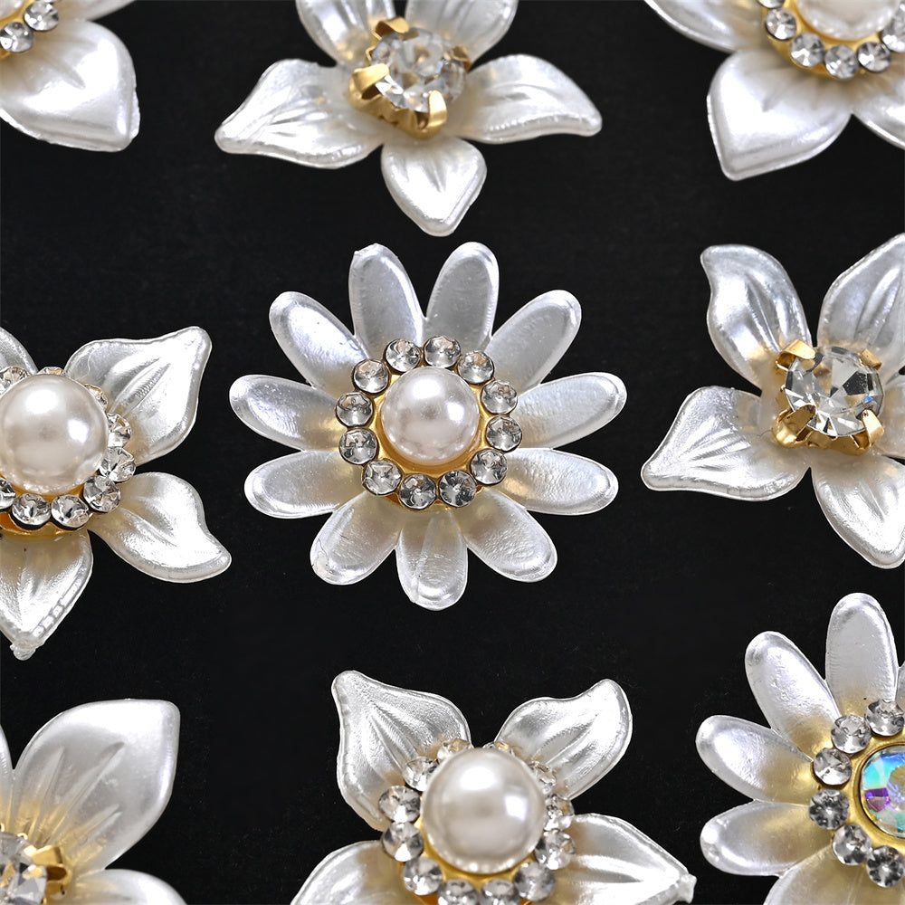 White Flower Rhinestone Flatback Beads