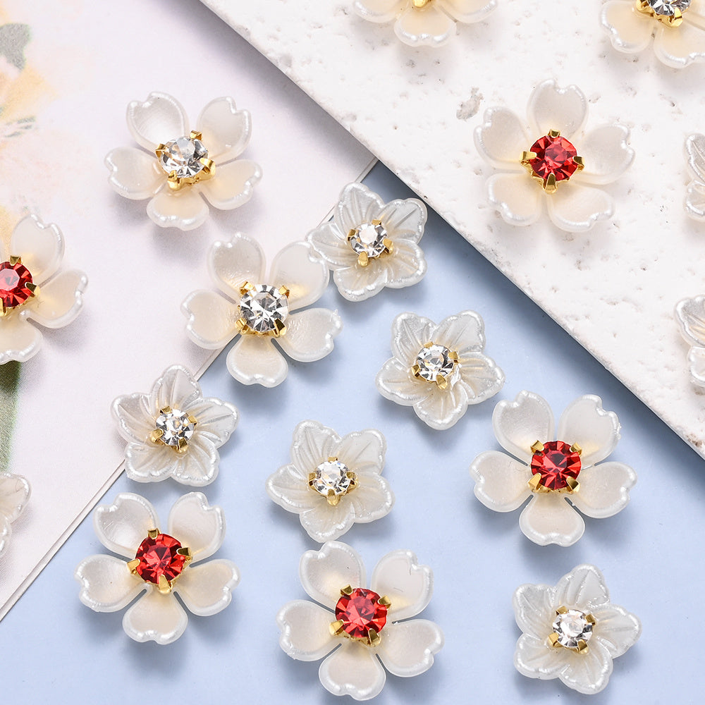 30pcs Beige Flower Flatback Petal Beads