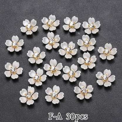 30pcs Beige Flower Flatback Petal Beads