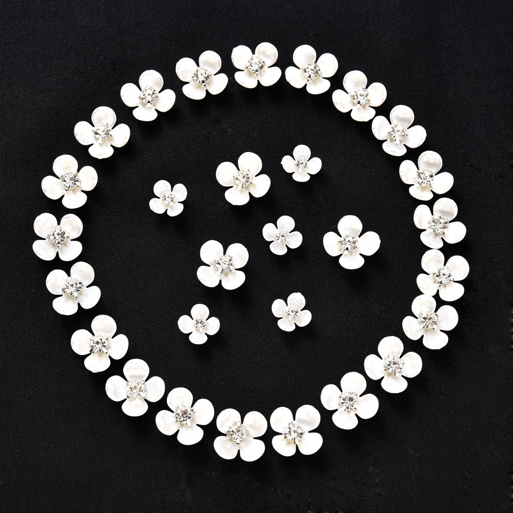 30pcs Flatback Petal Rhinestone Flower Beads