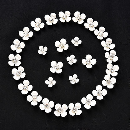 30pcs Flatback Petal Rhinestone Flower Beads