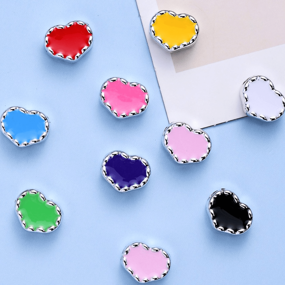 1.06x1.3cm Heart-Shaped Plastic Beads