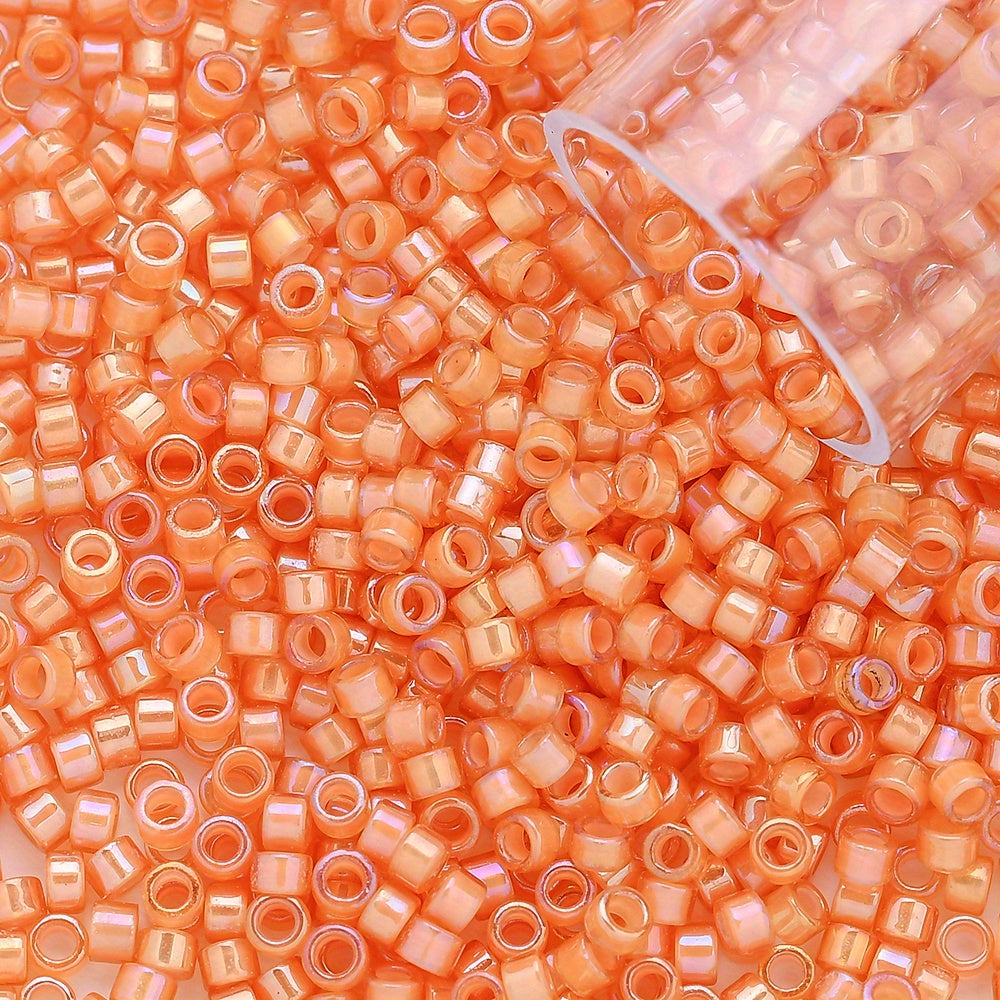 10g/bag 2.5mm Fantasy Dyed Core Triangle Glass Seed Beads