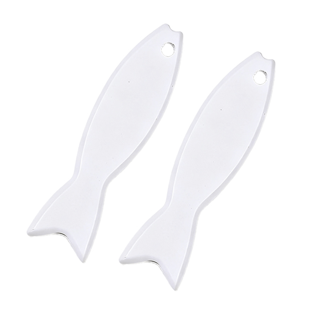 2pcs 2x7.9cm Fish-Shaped Wooden Beads