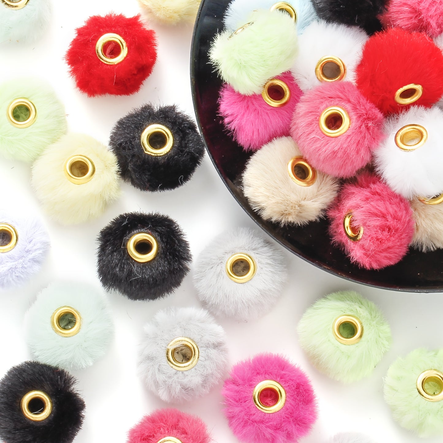 20pcs 20mm Plush Fur Covered Ball Beads