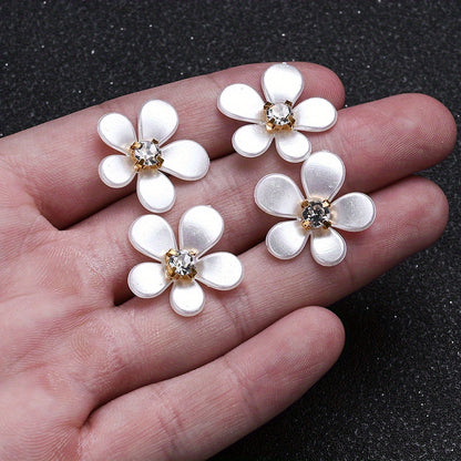 20pcs/set White Petal Acrylic Flower Beads